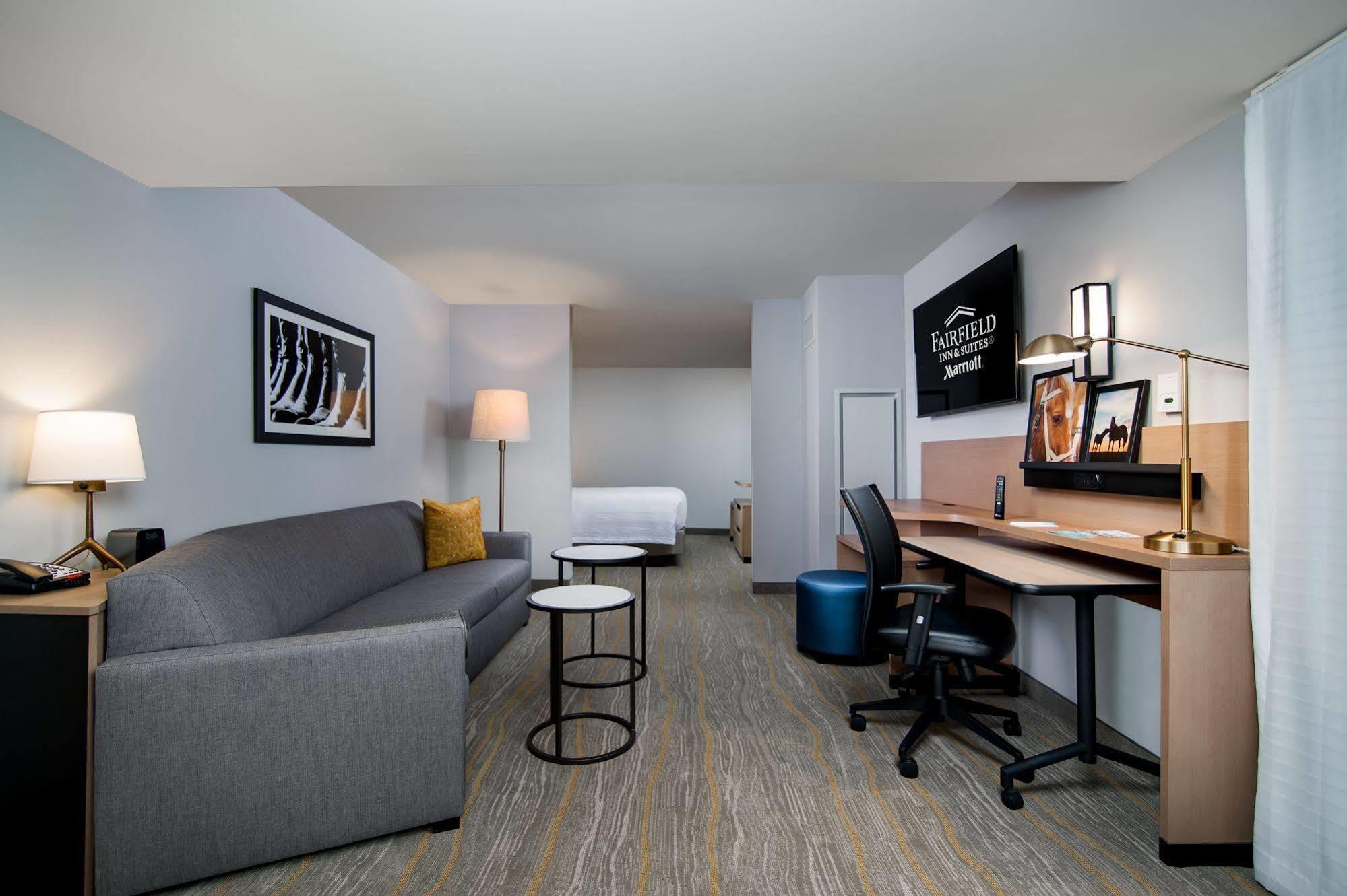 Fairfield Inn & Suites Fort Worth Downtown/Convention Center Экстерьер фото