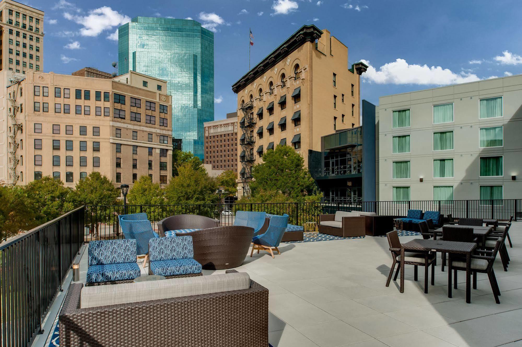 Fairfield Inn & Suites Fort Worth Downtown/Convention Center Экстерьер фото